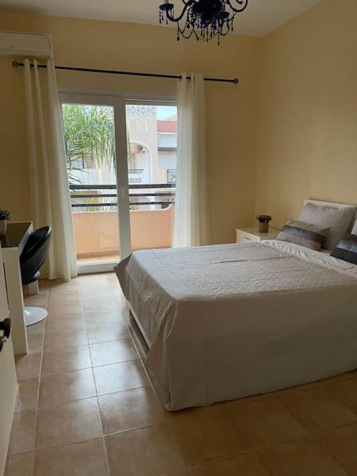 Appartement En Residence + Grande Terrasse Sur Le Toit Saïdia Eksteriør bilde