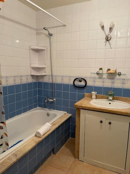 Appartement En Residence + Grande Terrasse Sur Le Toit Saïdia Eksteriør bilde