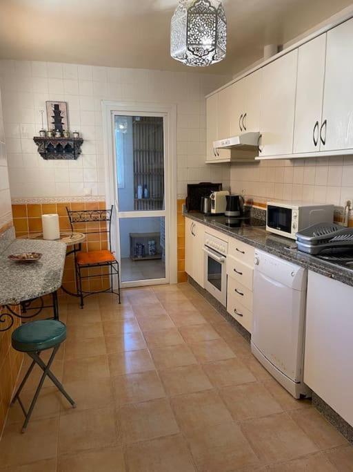 Appartement En Residence + Grande Terrasse Sur Le Toit Saïdia Eksteriør bilde